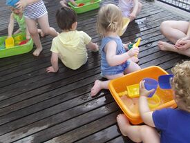 Jeux d'eau Les jeux d'eau en été, c'est combiner rafraîchissement et amusement!