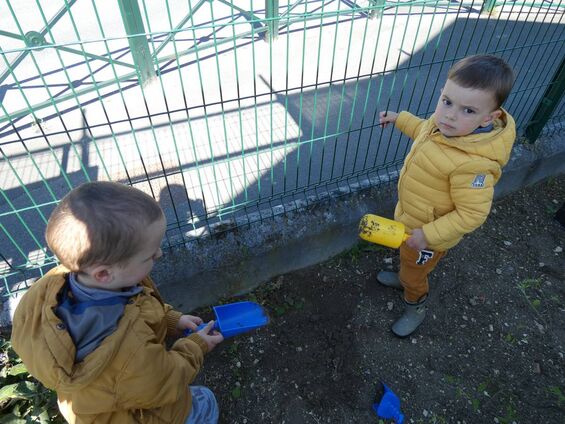 Activité jardin à Trotti'Nous Activité jardin à Trotti'Nous
