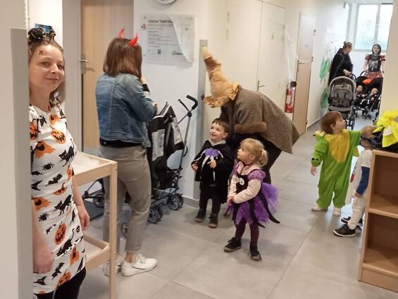 Les petits monstres à la crèche