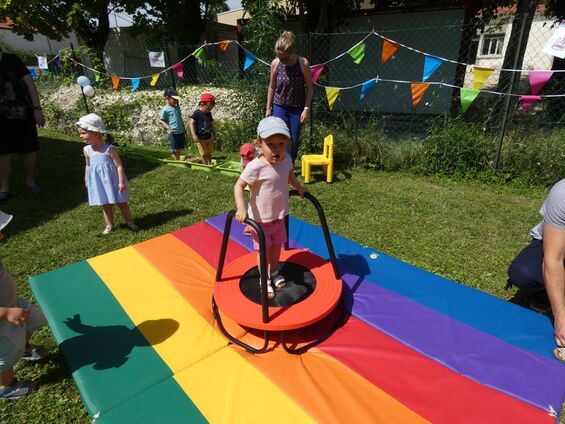 kermesse de Trotti'Nous: trampoline kermesse de Trotti'Nous
