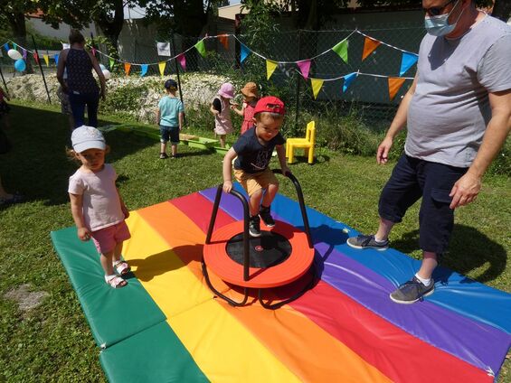kermesse de Trotti'Nous: trampoline kermesse de Trotti'Nous