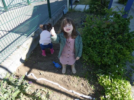 Activité jardin à Trotti'Nous Activité jardin à Trotti'Nous